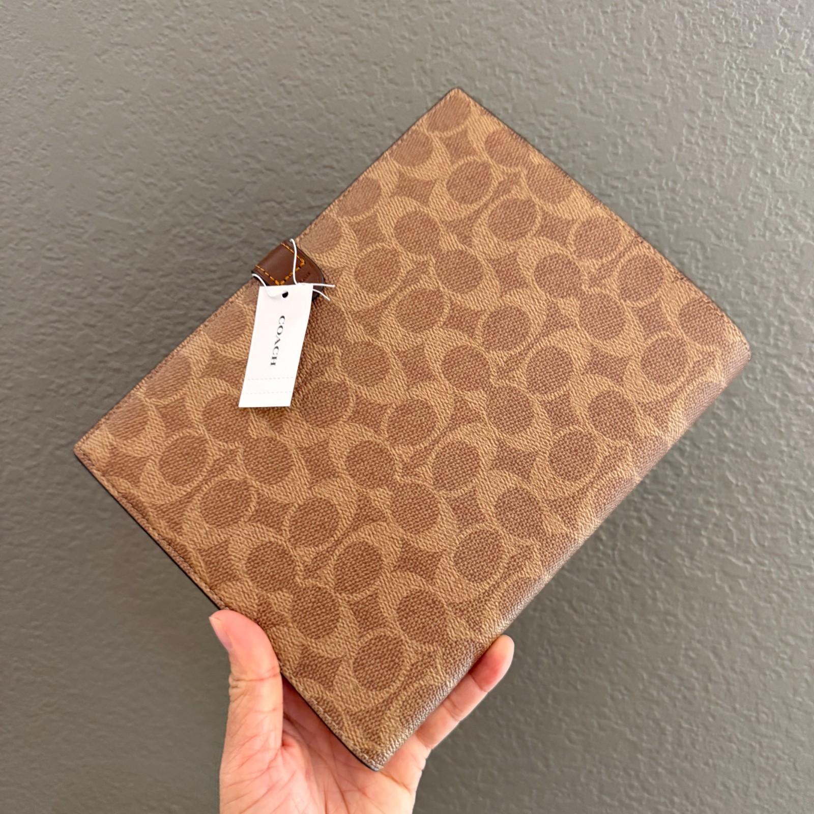 Coach Notebook In Signature Canvas CZ198 Gold/Tan/Brown