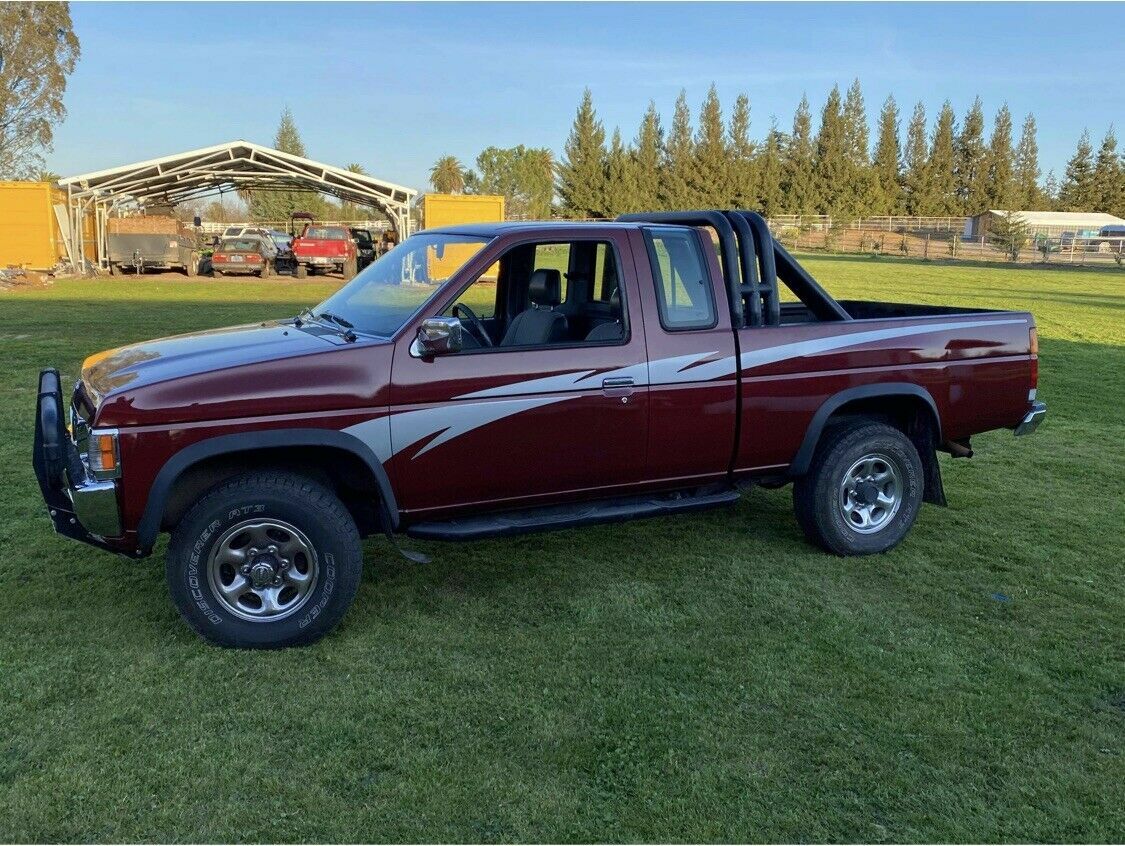VINTAGE RETRO STYLE VINYL DECALS GRAPHICS FIT NISSAN D 21 PICKUP EXTRA CAB