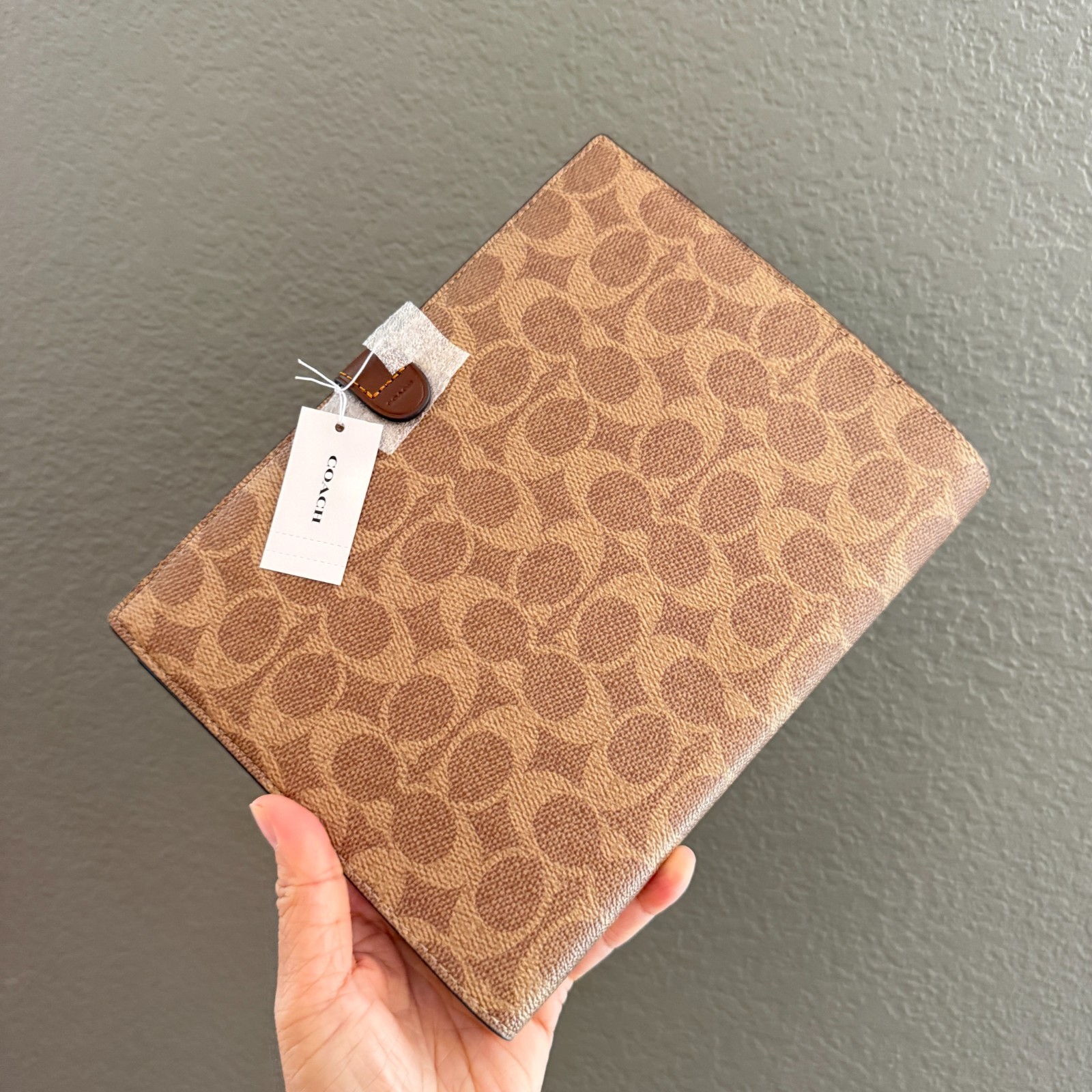 Coach Notebook In Signature Canvas CZ198 Gold/Tan/Brown