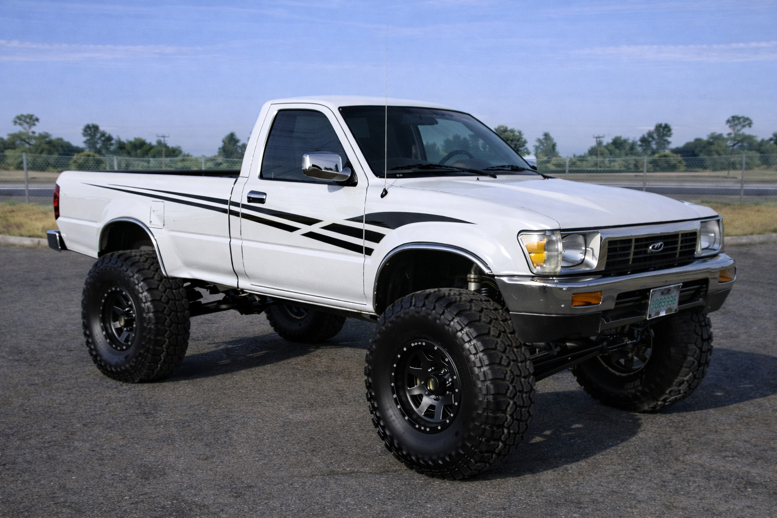 VINTAGE STYLE RETRO VINYL GRAPHICS/ Fit 89 /94 TOYOTA PICKUP REGULAR CAB