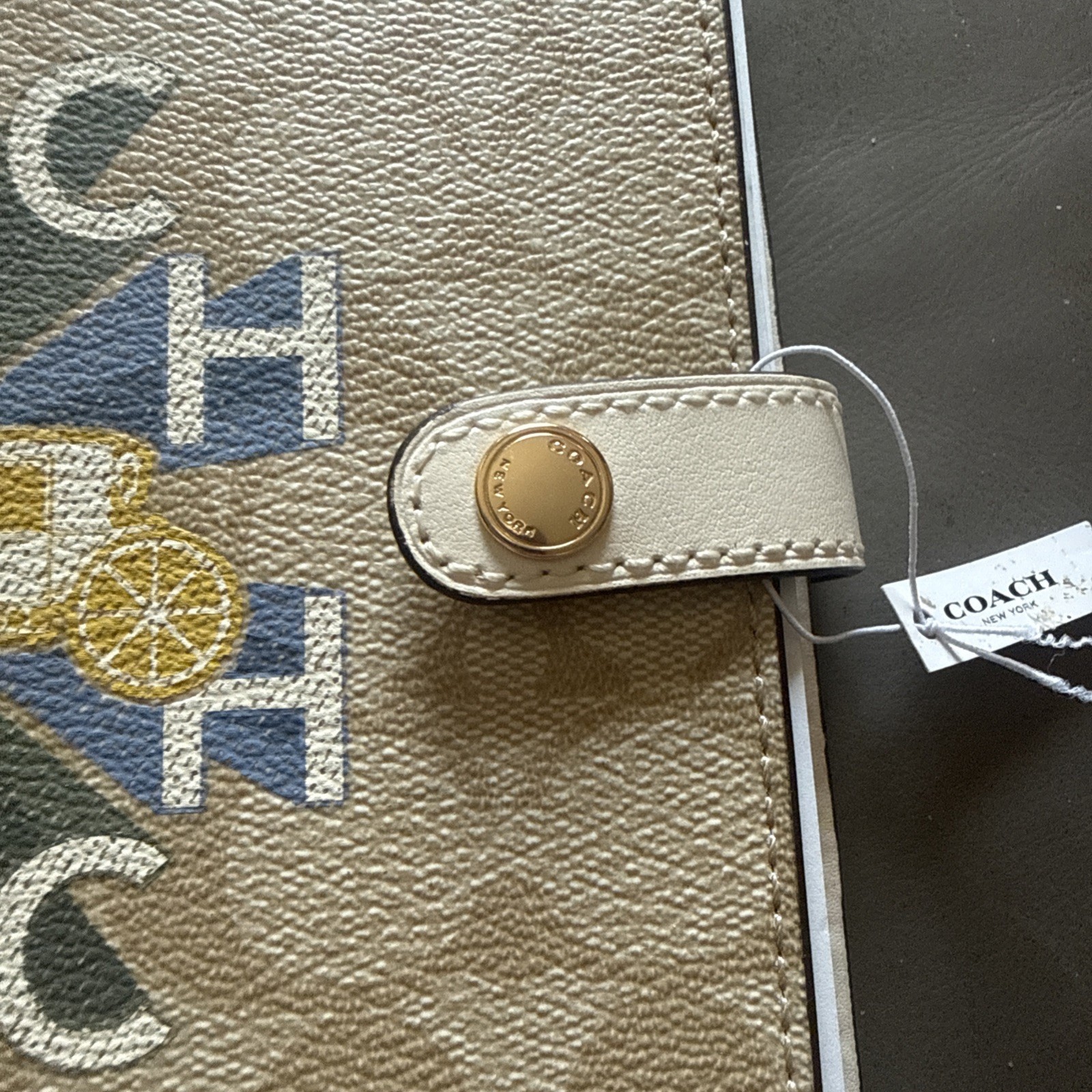 NWT Coach Notebook In Signature Canvas Horse And carriage Tan And Multi Color
