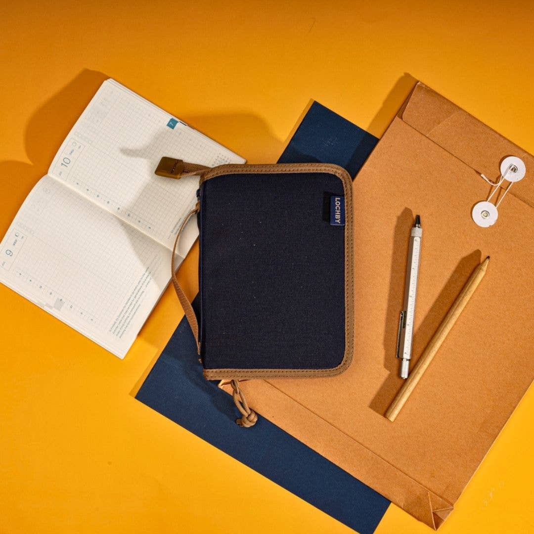 LOCHBY – Field Folio A6